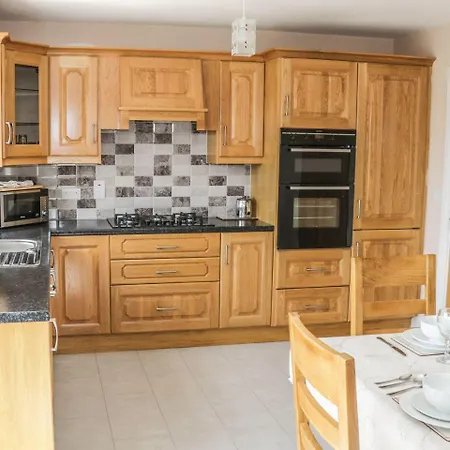 Lakeview * Lettermore